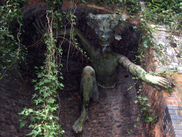 Parkland Walk Gremlin!