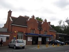 Chigwell Station